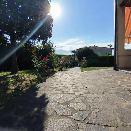 Casa Viale Delle Rose شقة لاتيزي
